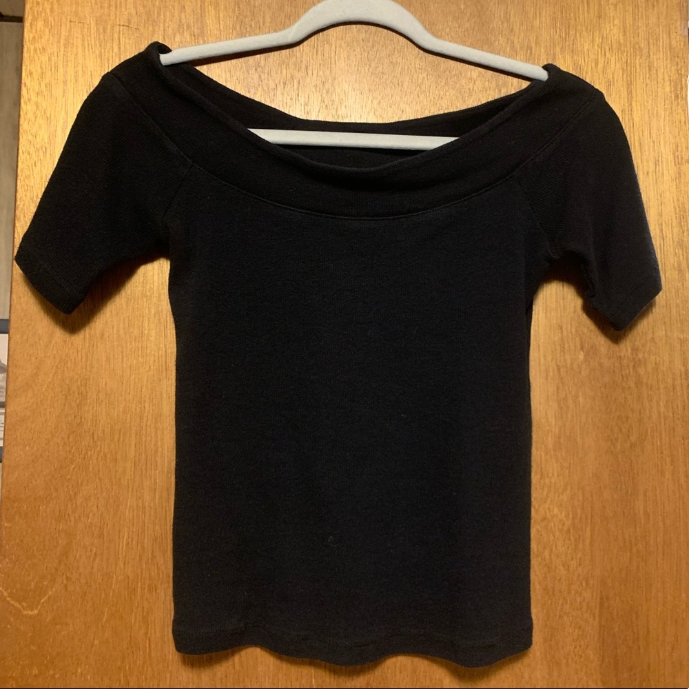 Black Fitted Off-The-Shoulder Short-Sleeve Sweater